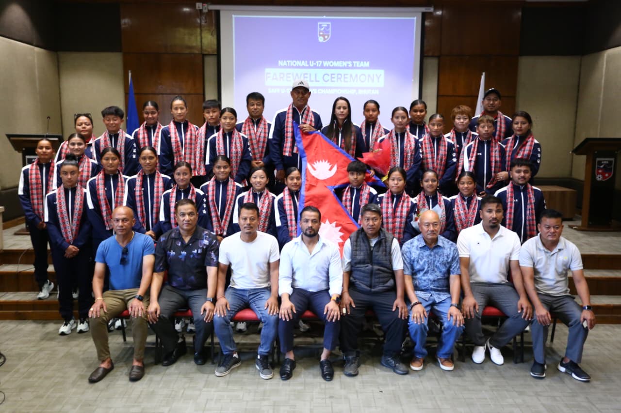 महिला साफ यू–१७ च्याम्पियनसिपमा सहभागी हुने नेपाली टोलीको बिदाइ