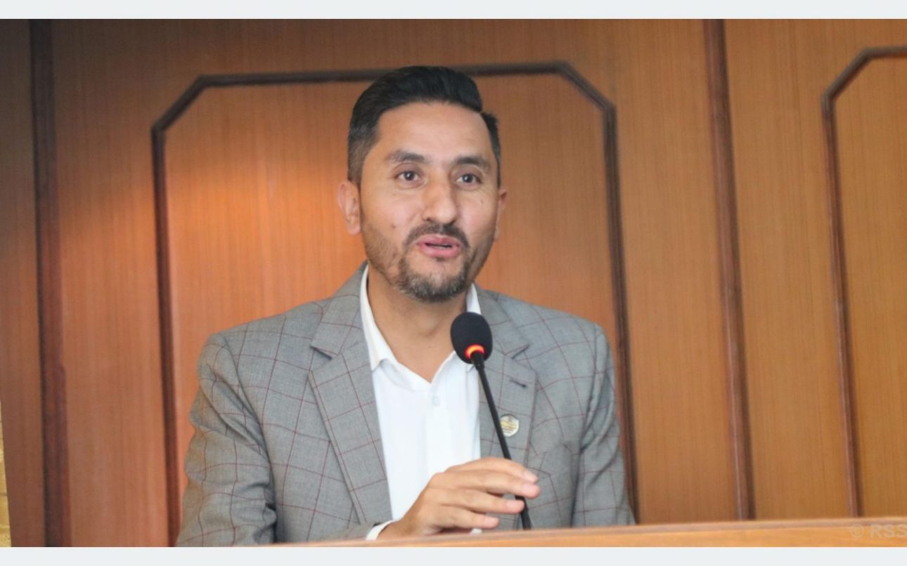 मन्त्री खरेलको भनाइ : काउन्सिलले स्वायत्तता र जिम्मेवारीको अनुभूति दिलाउने गरी काम गरोस