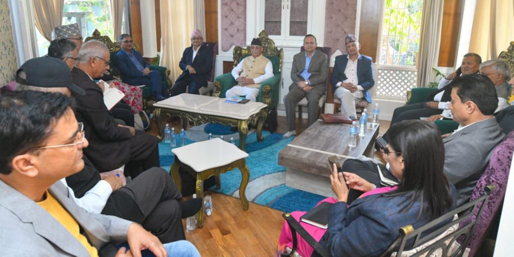 गुण्डुमा एमाले सचिवालय बैठक