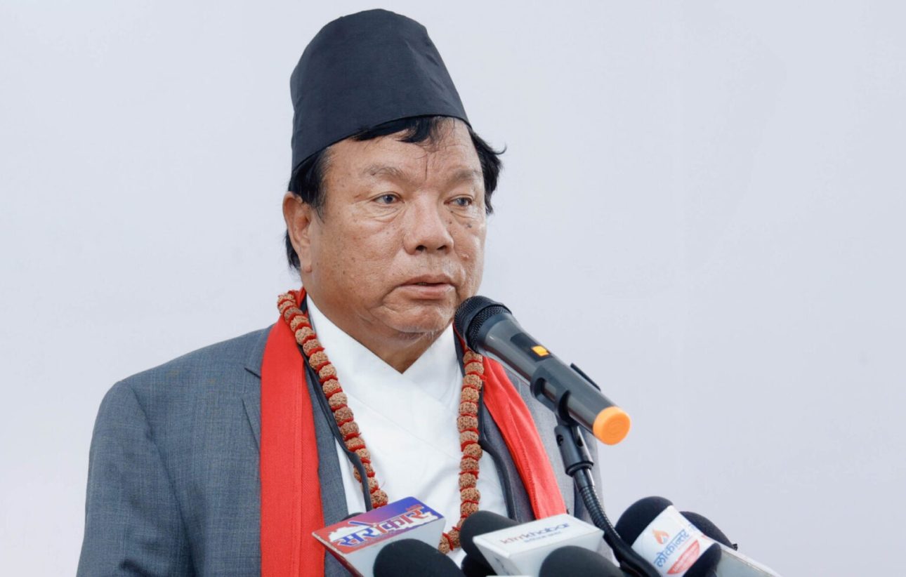 अर्थतन्त्र नबनेसम्म विदेश जान्नँः मन्त्री पुनको घोषणा