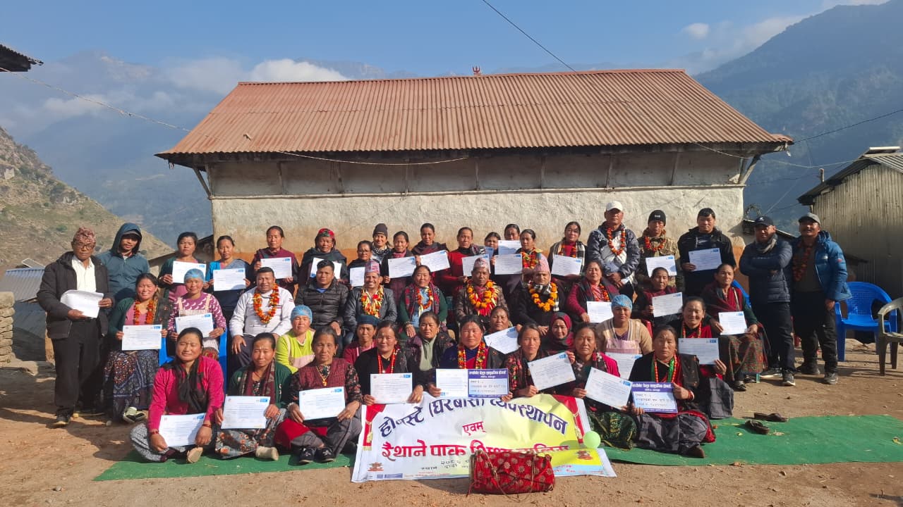 लमजुङमा होमस्टे तालिम: सेफ मोहन गजुरेलले सिकाए रैथाने ५५ परिकार