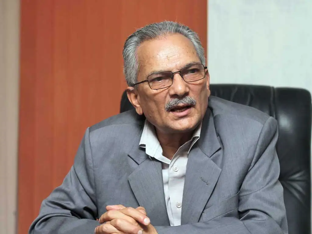 कांग्रेस सभापति गगन थापा र टिमलाई बाबुराम भट्टराईको शुभकामना