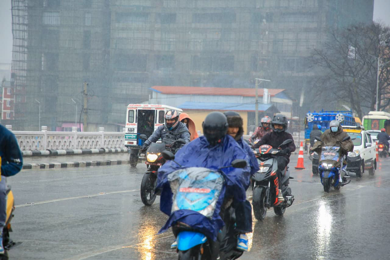 मौसम प्रणाली कमजोर बन्दै, तर चिसो अझै बढ्ने पूर्वानुमान