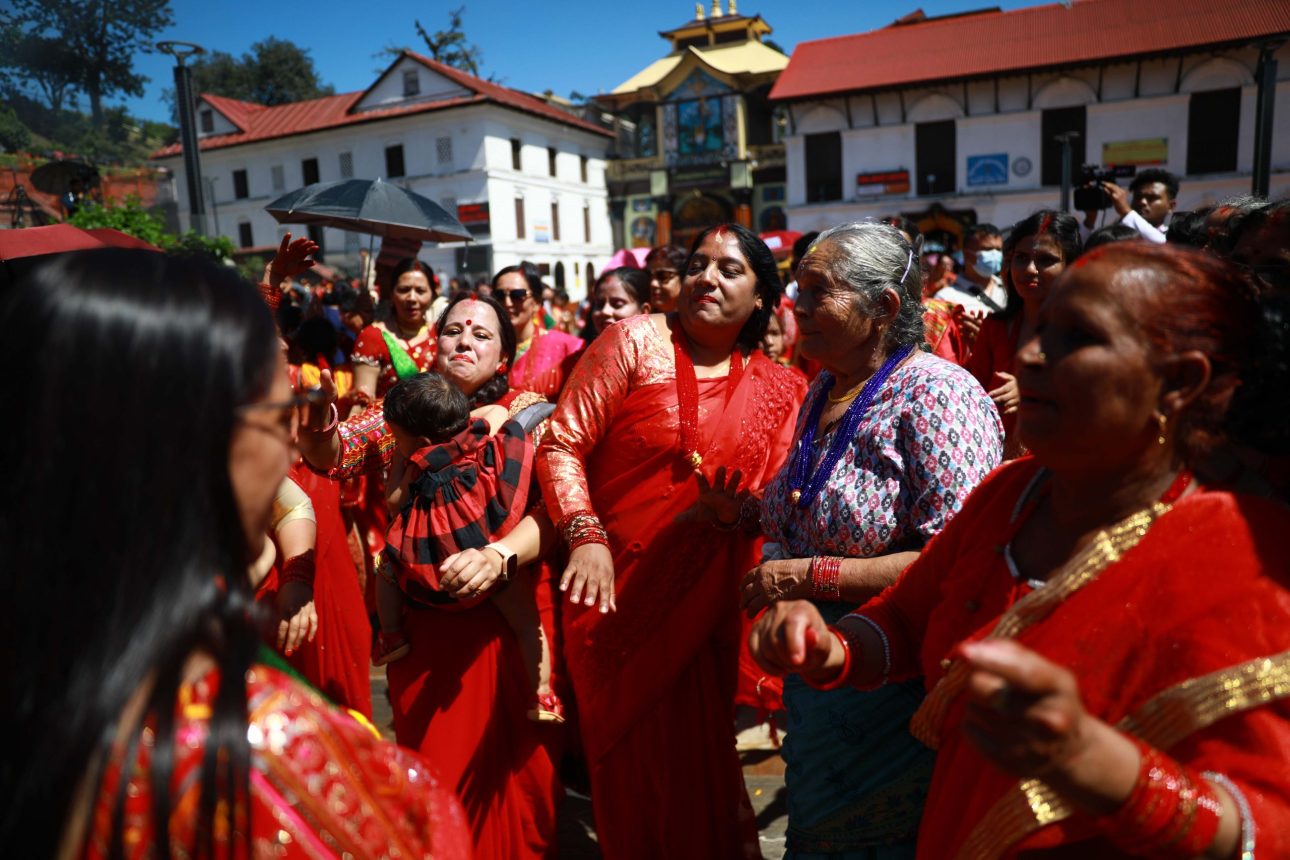 तीजमा पशुपतिमा भक्तजनको घुइँचो, सुरक्षामा १,२५० प्रहरी खटिए